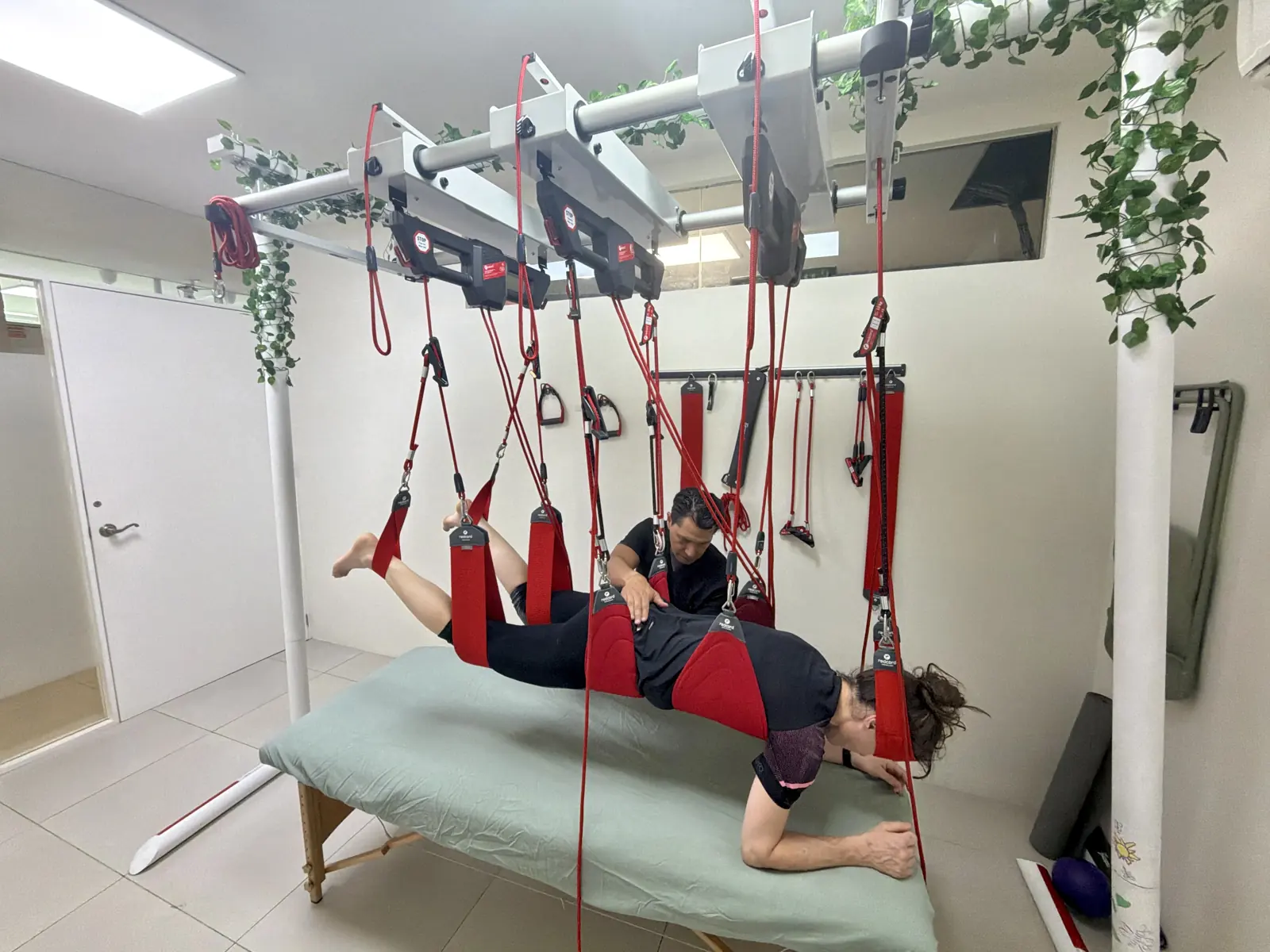 Consultorio Reactivarte con sistema Redcord Neurac